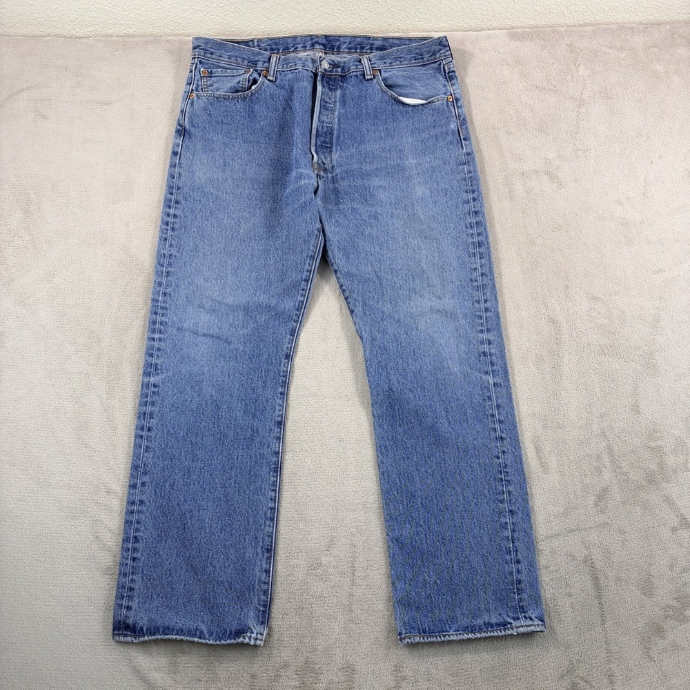 Vintage Levi 501 Button Fly Straight Leg Jeans in Blue Wash Men 38x30
